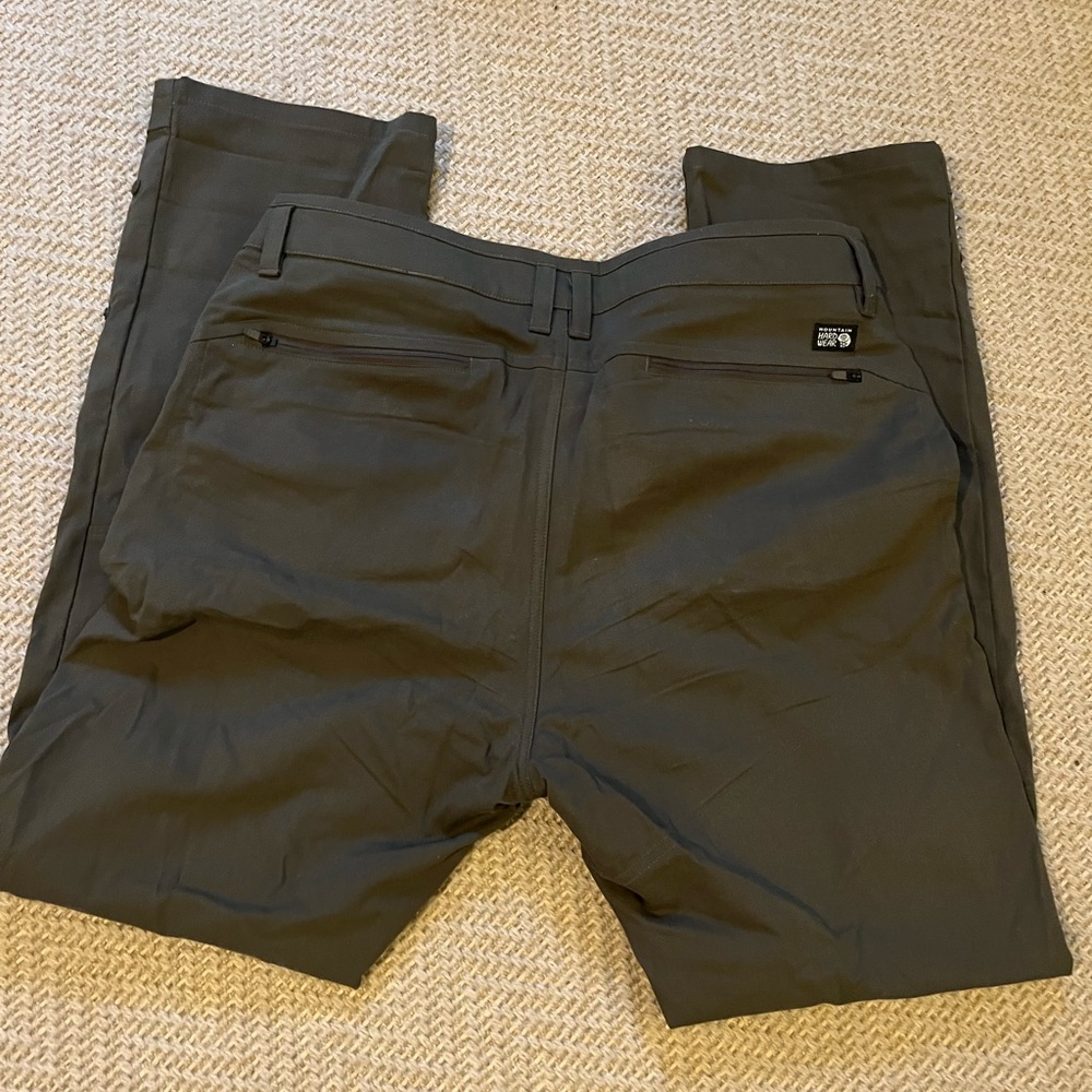 Mountain Hardware AP Fit Pant - Green